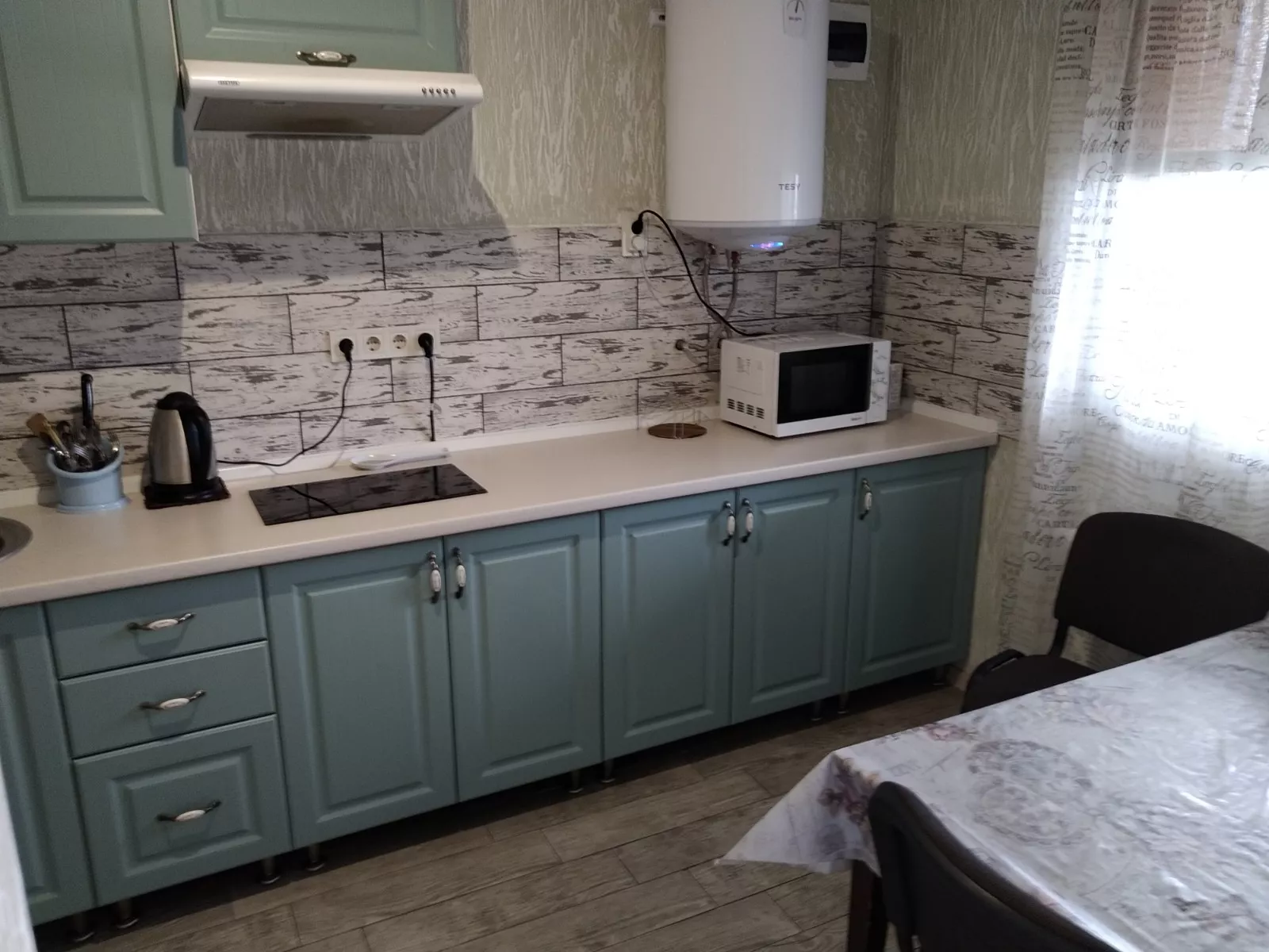 Здаю номери недалеко від моря