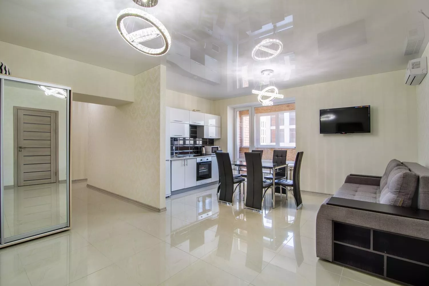 4 room apartments daily in Dnipro, Sobornyy district Dmitriya ...