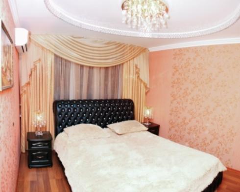 Трехкомнатная квартира посуточно в Ильичёвске (Черноморске), ул. Мира (Ленина), 15А