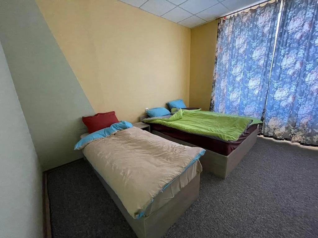 Затишні номери із комфортними ліжками.