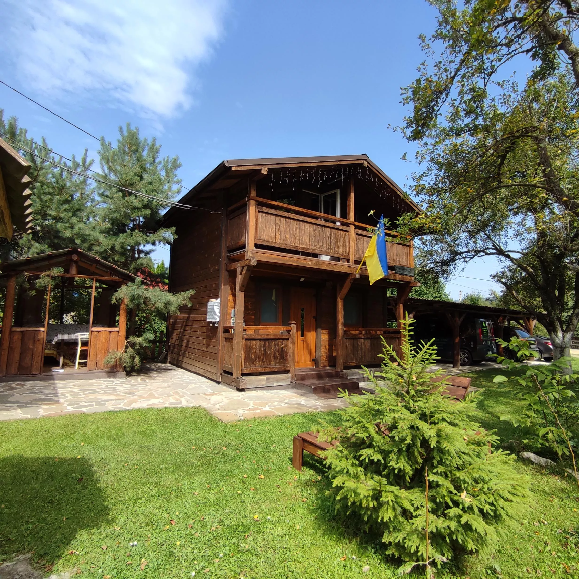 Котедж "Плай Сімейний"