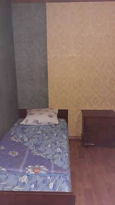 Комната посуточно в Геническе, ул. Горького, 10