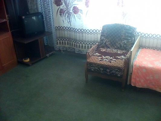 Трехкомнатная квартира посуточно в Славутиче, кв-л Добрынинский, 11