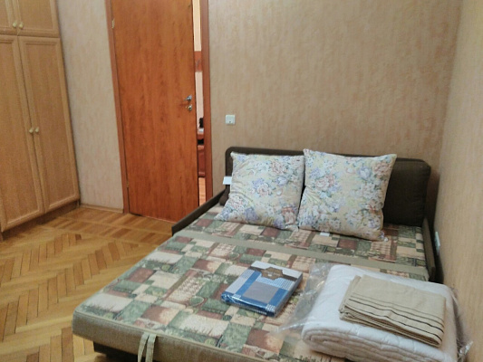 Четырехкомнатная квартира посуточно в Одессе, Приморский район, ул. Троицкая, 28