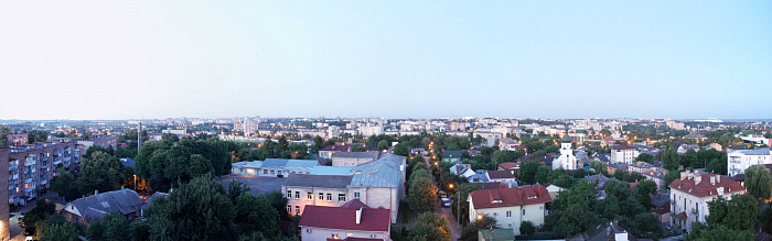 Однокомнатная квартира посуточно в Ровно, ул. Соборная, 348
