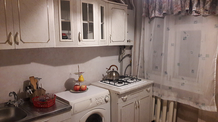 Однокомнатная квартира посуточно в Мариуполе, Приморский район район, ул. Бахчиванджи, 16
