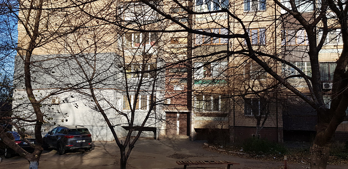 Однокомнатная квартира посуточно в Кривом Роге, Саксаганский район, пр-т Мира, 41