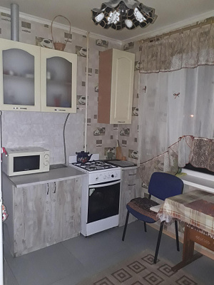 Однокомнатная квартира посуточно в Полтаве, Октябрьский район, ул. 23 Сентября, 19