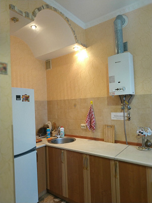 Двухкомнатная квартира посуточно в Хмельницком, ул. Проскуровская, 62