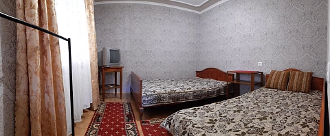room daily in Berehovo. Leva Suvorova St., 28 &mdash; 1000766301 image 4