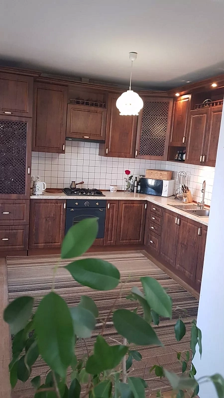 Дом  посуточно в Хмельницком, пр. Третий Болгарский, 43 — 1001414360