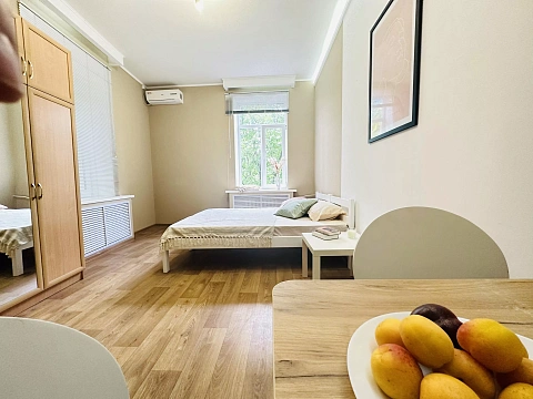 room daily in Kharkiv. Shevchenkovsky district, Kultury St., 11 &mdash; 1001577287 image 1