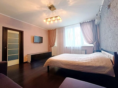 1-комнатная подобово у Києві. Дарницкий район, вул. Бориса Гмирі, 6 &mdash; 1001563299 зображення 1
