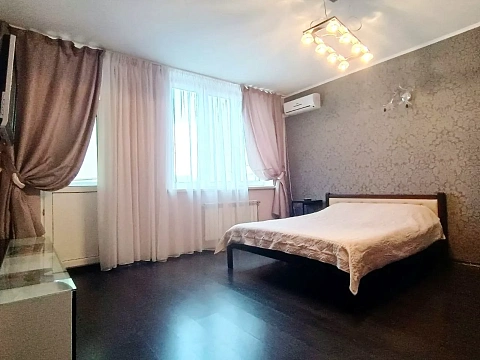 1-комнатная подобово у Києві. Дарницкий район, вул. Бориса Гмирі, 6 &mdash; 1001563299 зображення 2