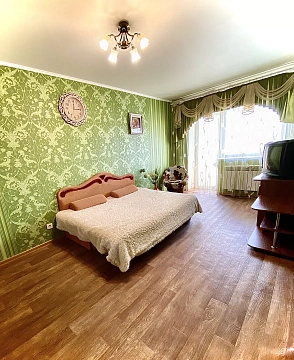 1-комнатная подобово у Дніпрі. Центральный район, пр-т Олександра Поля, 91 &mdash; 1001602775 зображення 1