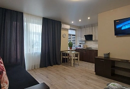  daily in Chernihiv. Desnyanskiy district, Pobedy Ave., 96 &mdash; 1839953803 image 5