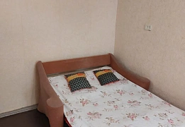 Квартири подобово в Зарічному районі (64)