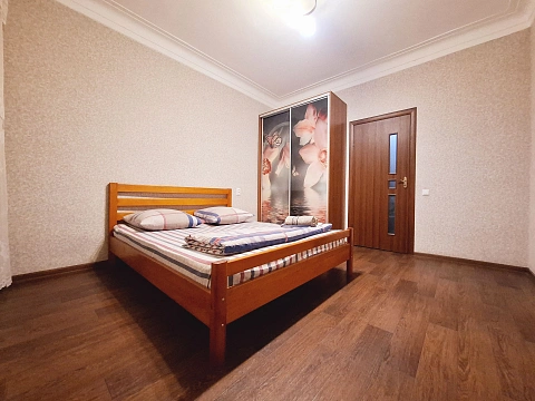 2-комнатная подобово у Запоріжжі. Днепровский район, пр-т Соборний, 232 — 1001390168 зображення 1