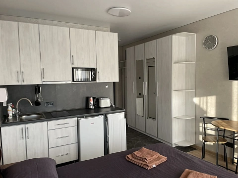 1-комнатная посуточно в Поляне. ул. Курортная, 20а — 1001688544 изображение 1