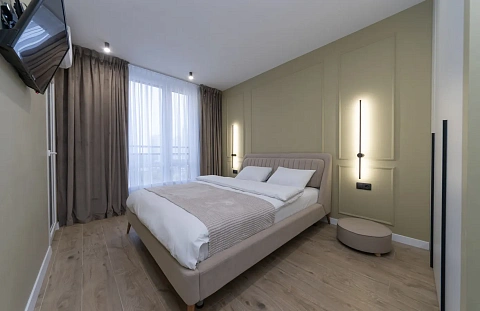 1-комнатная посуточно в Киеве. Дарницкий район, Днепровская Набережная, 20б — 1001688845 изображение 1