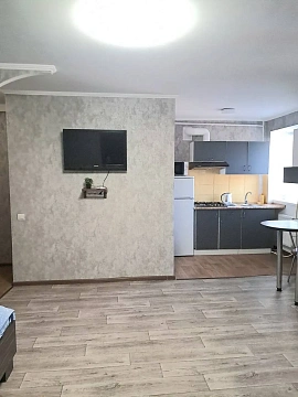 2-комнатная посуточно в Кропивницком. Крепостной район, ул. Соборная, 23/34 — 1001198712 изображение 2