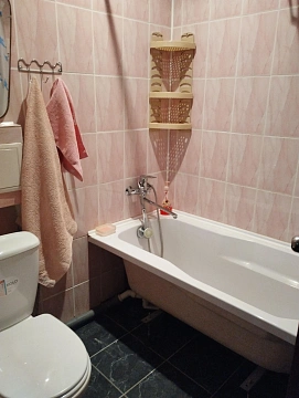 2-комнатная daily in Kramatorsk. Parkovaya St., 1 &mdash; 1001692472 image 4