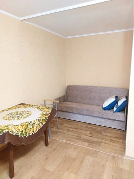 1-комнатная посуточно в Сумах. Заречный район, ул. Нижнесыроватская, 24 &mdash; 1001693257 изображение 1