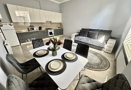 2-комнатная daily in Chernivtsi. SHevchenkovskiy district, Universitetskaya St., 48 &mdash; 1001695638 image 36