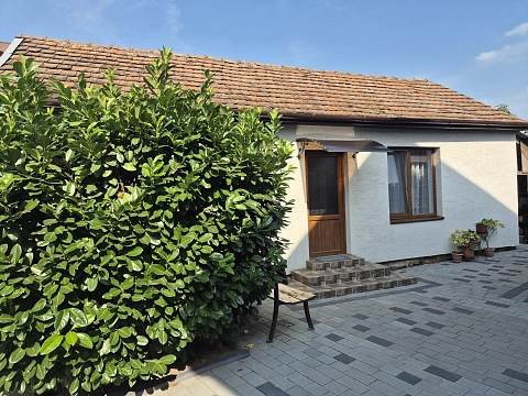 Будинок подобово у Берегово. вул. Корятовича, 23 &mdash; 1001695868 зображення 1