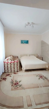 Будинок подобово у Трускавці. вул. Данилишиних, 1 &mdash; 1001696799 зображення 1