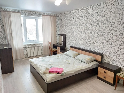 2-комнатная посуточно в Сумах. Заречный район, ул. Холодноярской Бригады, 21 &mdash; 1001690850 изображение 1