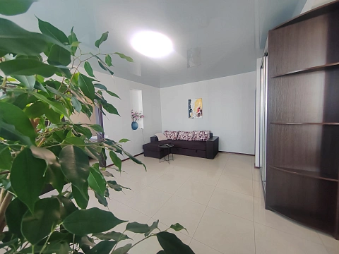 1-комнатная подобово у Києві. Дарницкий район, вул. Бориса Гмирі, 4 &mdash; 1001698694 зображення 2