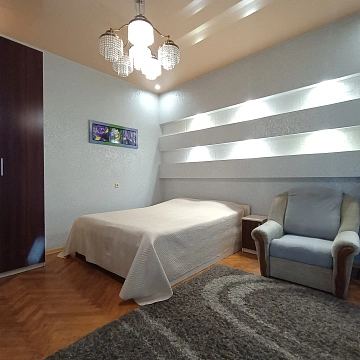 1-комнатная посуточно в Киеве. Голосеевский район, ул. Антоновича, 39 &mdash; 1001166131 изображение 1