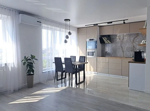 1-комнатная посуточно в Ровно. ул. Григория Сковороды, 4 &mdash; 1001660919 изображение 1