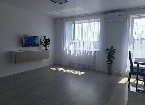 1-комнатная посуточно в Ровно. ул. Григория Сковороды, 4 &mdash; 1001660919 изображение 3