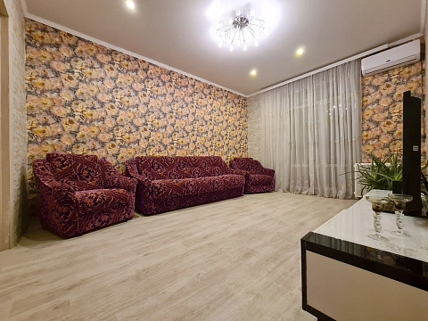 2-комнатная daily in Zaporizhzhia. Voznesenovskiy district, Sobornyy Ave., 171 &mdash; 1001390161 image 5