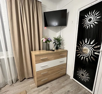 2-комнатная daily in Chernivtsi. SHevchenkovskiy district, Ivana Nikolaychuka St., 7 &mdash; 1001702059 image 2