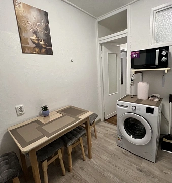 2-комнатная daily in Chernivtsi. SHevchenkovskiy district, Ivana Nikolaychuka St., 7 &mdash; 1001702059 image 9