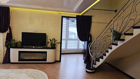 4-комнатная подобово у Івано-Франківську. вул. Двірська, 32 &mdash; 1001702061 зображення 2