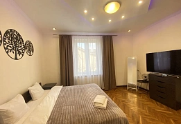 Квартири подобово в Галицькому районі (67)