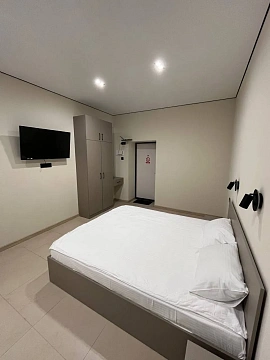 1-комнатная подобово у Дніпрі. Соборный район, пл. Соборна, 14 &mdash; 1001702614 зображення 4