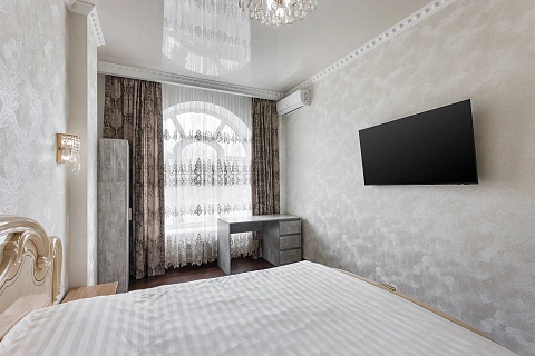 1-комнатная посуточно в Одессе. Киевский район, ул. Дача Ковалевского, 121 &mdash; 1001702632 изображение 2