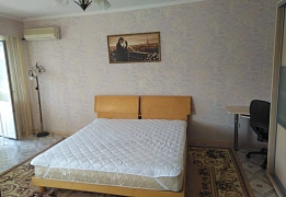 Квартиры посуточно в Соборном районе (155)