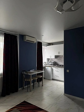 1-комнатная подобово у Чернігові. Деснянский район, вул. Мстиславська, 3 &mdash; 1000587088 зображення 2