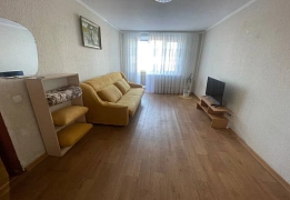 1-комнатная подобово у Черкасах. вул. Смілянська, 12/99 &mdash; 709458567 зображення 1