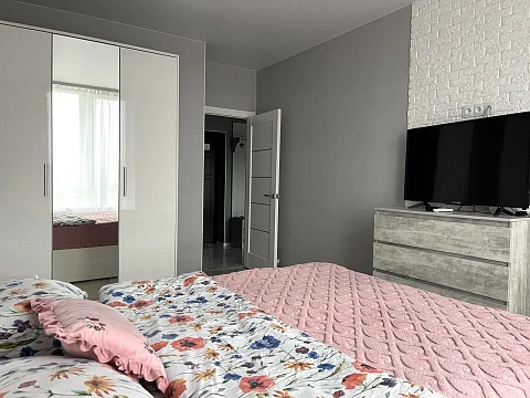 1-комнатная подобово у Софіївській Борщагівці. вул. Яблунева, 11 &mdash; 1001707656 зображення 1