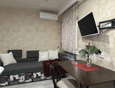 1-комнатная daily in Zaporizhzhia. Dneprovskiy district, Lobanovskogo St., 4 &mdash; 1001711308 image 7