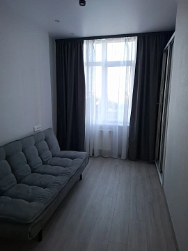 2-комнатная daily in Odesa. KHadzhibeyskiy district, Krasnova St., 1а &mdash; 1001712769 image 1