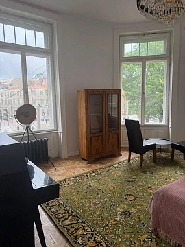 3-комнатная daily in Lviv. Galitskiy district, Berindy St., 3 &mdash; 1001712878 image 3