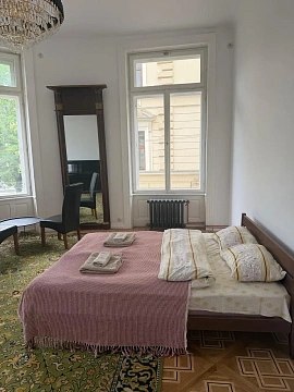 3-комнатная daily in Lviv. Galitskiy district, Berindy St., 3 &mdash; 1001712878 image 8